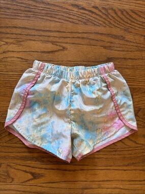 Nike Pastel Girls Tie-Dye Running Shorts with Pink Trim size 6 (M)